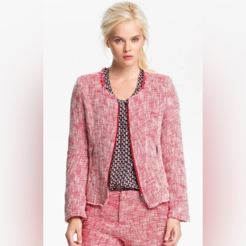 Joie Pink Tweed Blazer with Round Neckline and Fitted Silhouette Size S